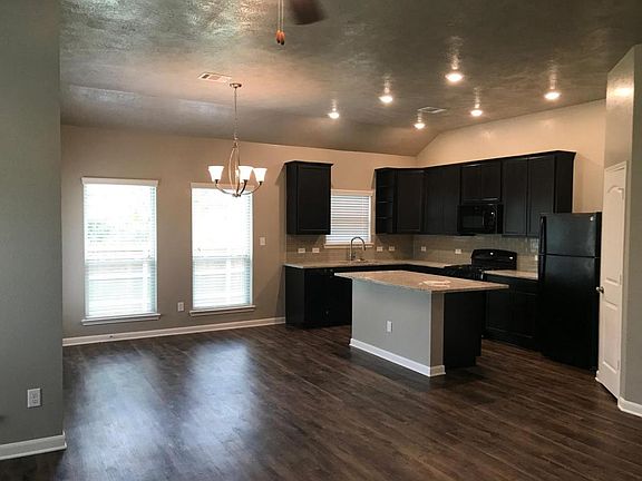 4th image of 4114 Summer Haze Ct