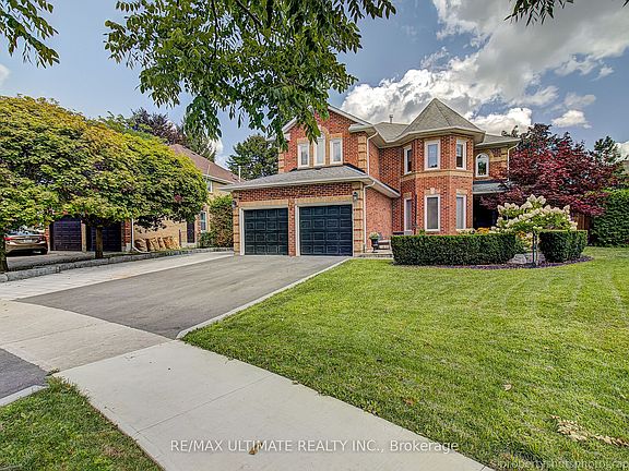 3rd image of 351 Fairway Gdns