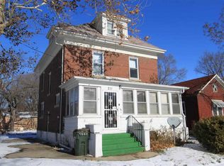 211 Webster St, Waterloo, IA 50703