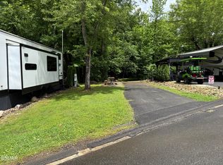 4229 E Pkwy LOT 309, Gatlinburg, TN 37738