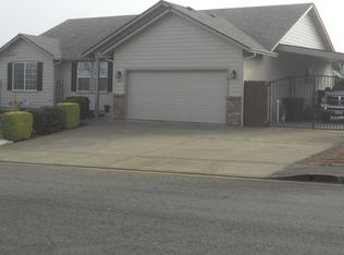 2664 Golfview Ave, Sutherlin, OR 97479