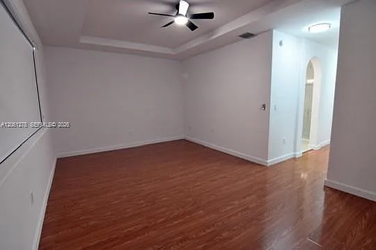 5527 NW 113th Ave — Photo 13