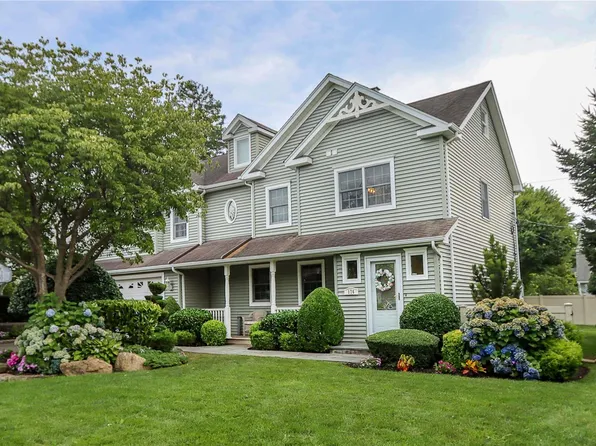 176 Whitney Street, Westbury, NY 11590