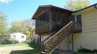 2nd image of 2007 Briarcliff Ln