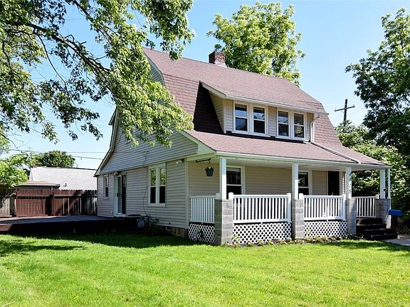 2nd image of 4418 Lincoln Ave