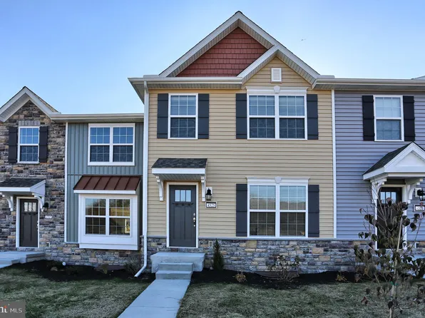 4525 Laurel Valley Ln, Enola, PA 17025