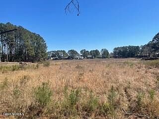 1st image of 791 Daphne Lane