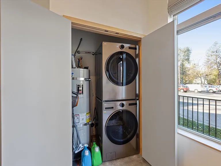 617 S Adams St #7 — Photo 14