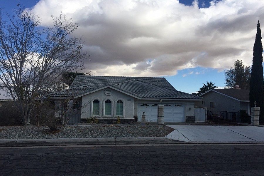 1st image of 12661 Autumn Leaves Ave