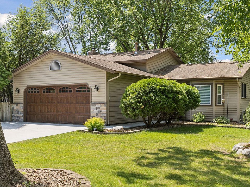 1st image of 9791 Ives Ln N