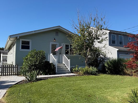 2nd image of 20 Summit Avenue