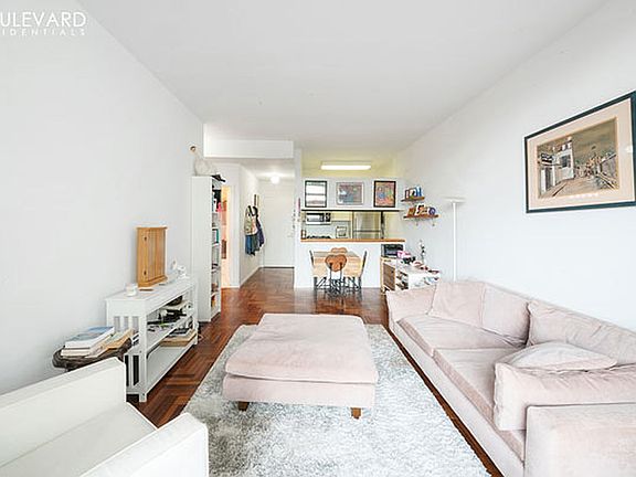 3rd image of 2373 Broadway APT 1634