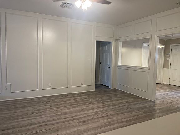 2nd image of 313 Barclay Ave