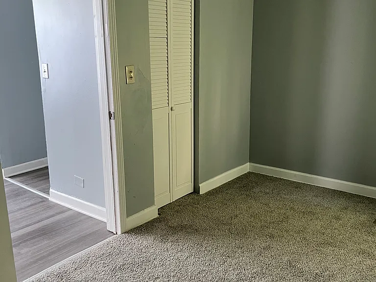 928 N Lawndale Ave #4 — Photo 6
