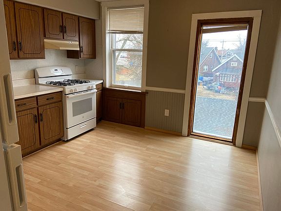 4th image of 6228 Arsenal St #2F