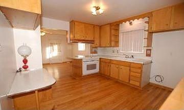 2nd image of 7270 Quivas St