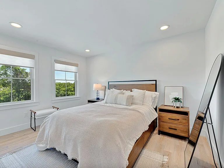 1095 Ryder Farm Ln — Photo 19