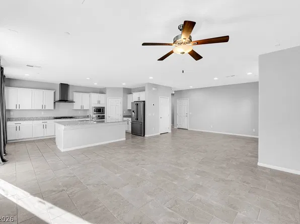 908 Brayfield Ct, Henderson, NV 89052