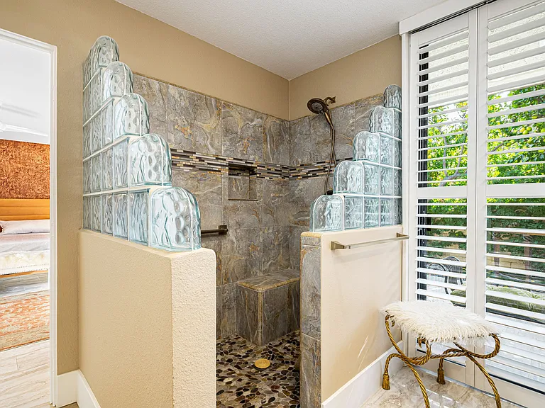 1 Briarcliff Ct — Photo 56
