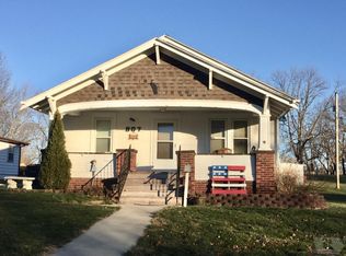 807 N Sycamore St, Creston, IA 50801