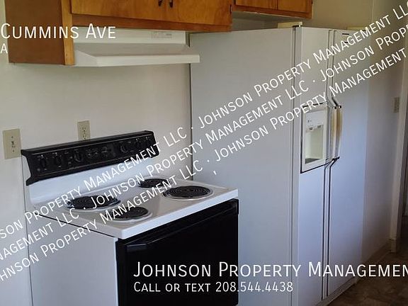 3rd image of 8030 W Cummins Ave