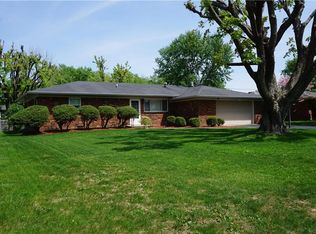 609 Hopkins Rd, Cumberland, IN 46229