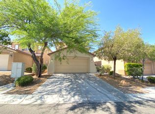 11620 Kings Arms Ln, Las Vegas, NV 89138