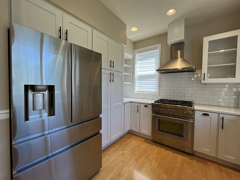 1922 NW New Hope Ct — Photo 13