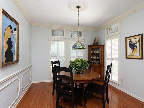5th image of 15103 Rolling Oaks Dr