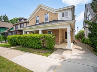 137 S 7th Ave, West Bend, WI 53095