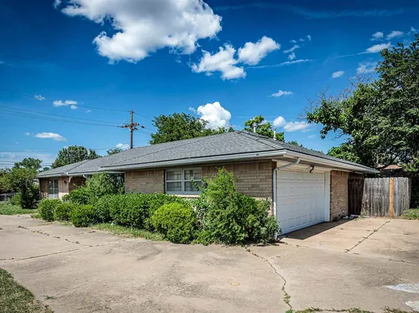 3423 NW Kinyon Ave, Lawton, OK 73505