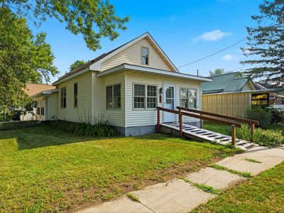 358 W Richland St, Lone Rock, WI, 53556