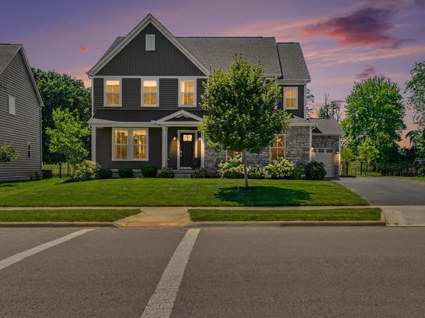 5579 Scotch Woods Dr, Grove City, OH 43123