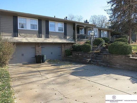 3rd image of 3417 S 115th Ave