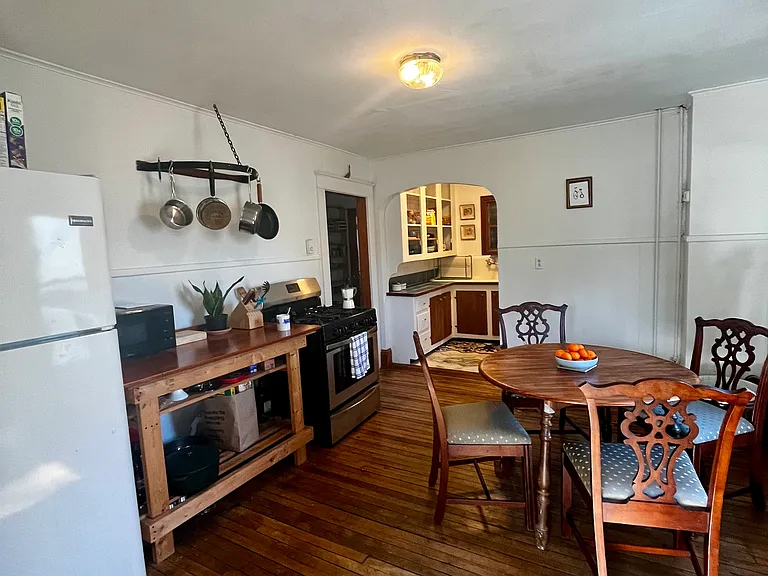 54 Hayward St #B — Photo 6