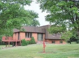 410 Glen Eden Rd, Rochester, PA 15074