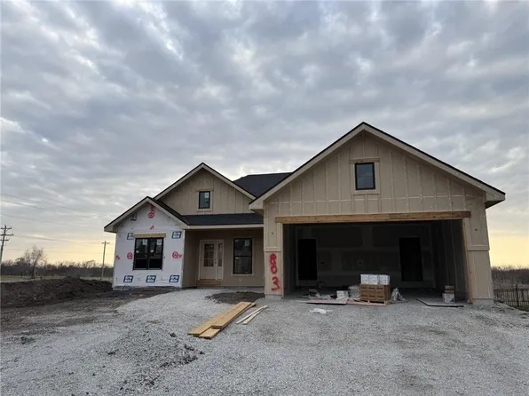 803 Timberline Dr, Cameron, MO 64429