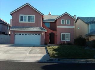 18220 Harbor Dr, Victorville, CA 92395