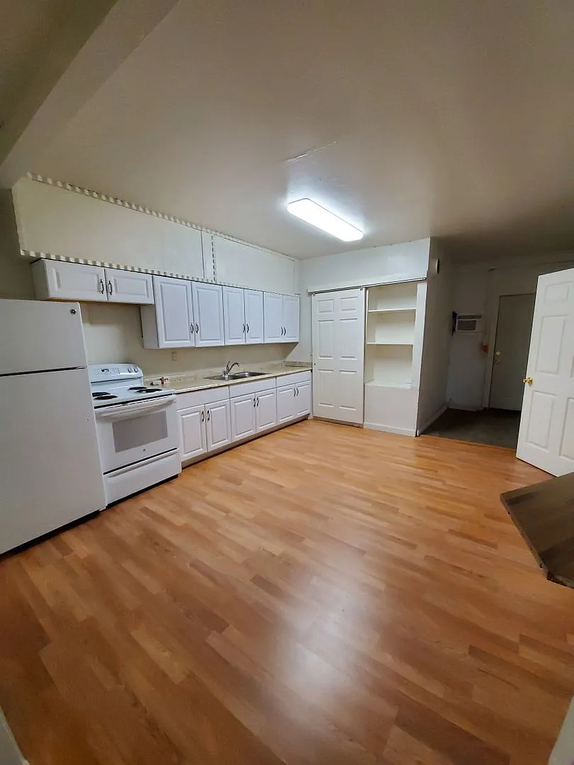 2 Bedroom for Rent in Warden — Photo 4
