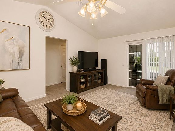 5th image of 126 SE Ibis Way