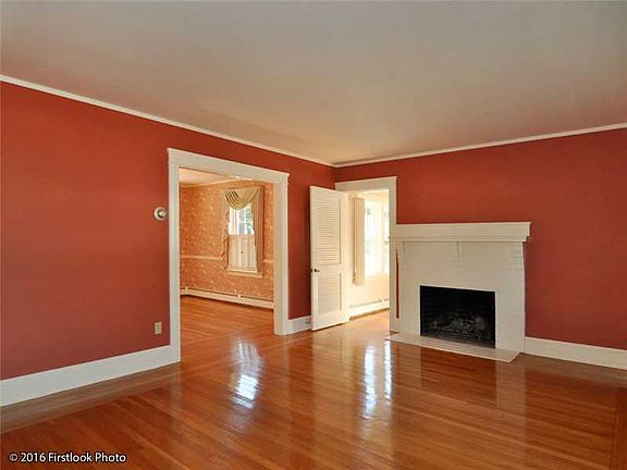 2nd image of 266 Wilson Ave