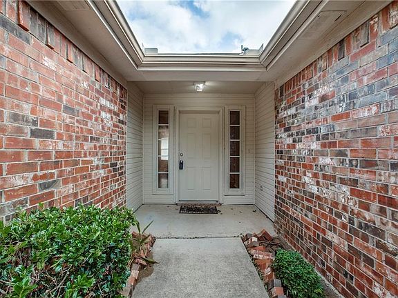 3rd image of 1804 Buddy Davis Ln