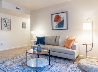 Crestview at Louisville Apartments, Louisville, KY 40217