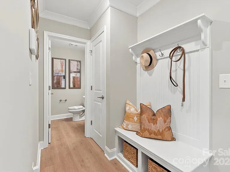 4013 Hidden Oaks Dr — Photo 4