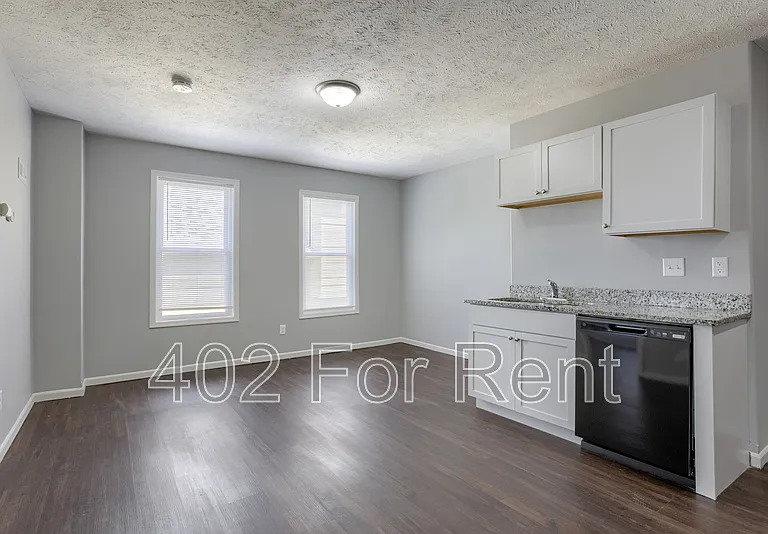2233 S 20th St #3 — Photo 5