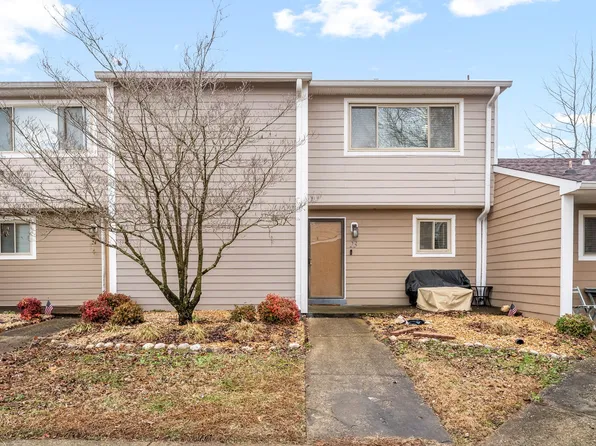 2169 Highway 41 S APT 23, Greenbrier, TN 37073