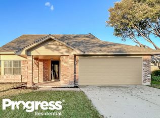 4110 Briton Ct, Grand Prairie, TX 75052