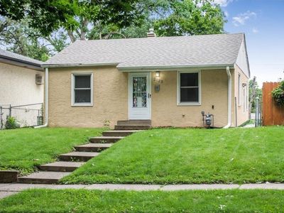 2129 Reaney Ave E, Saint Paul, MN, 55119