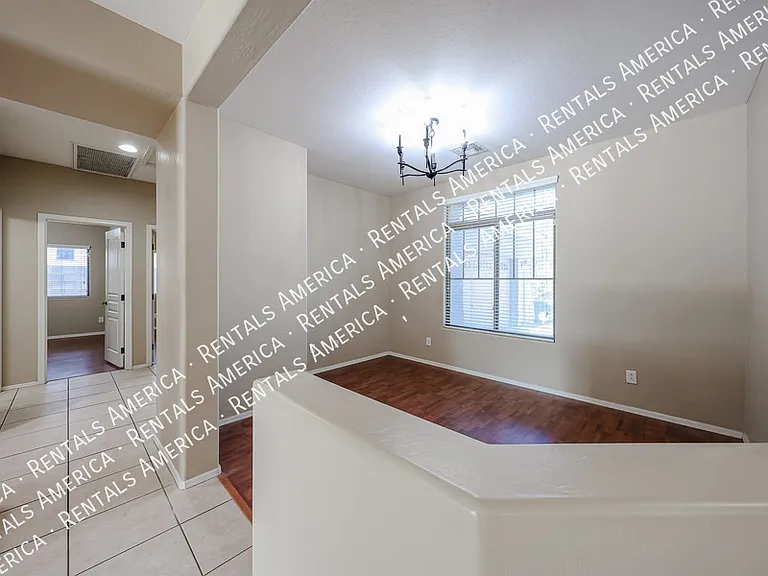 7414 N 88th Ln — Photo 10