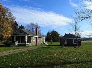 7071 W Lake Rd, Fairview, PA 16415